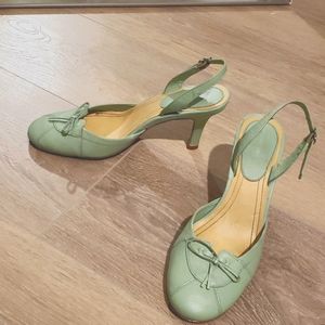 Nine West sling back heels